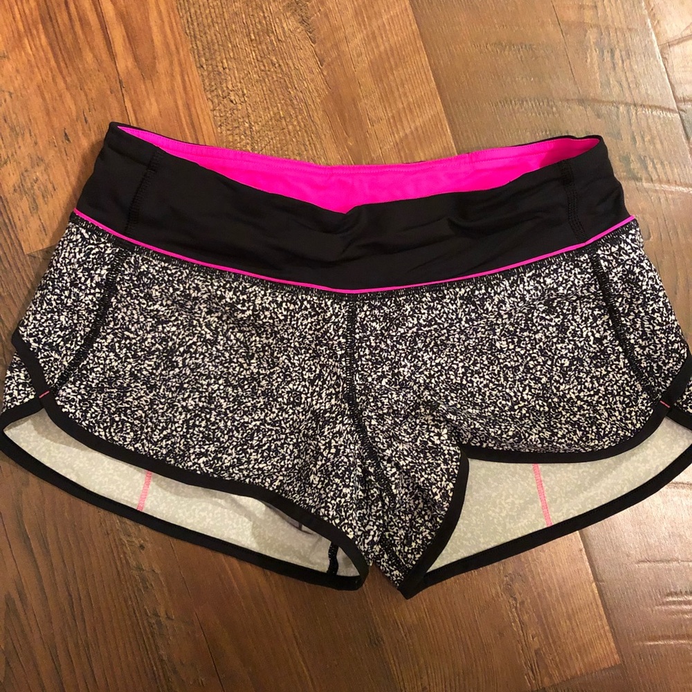Lululemon speed short size 4!